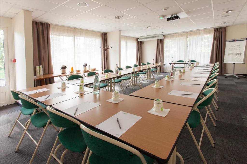 Hotel Campanile Tours Sud ~ Joué-lés-Tours Zewnętrze zdjęcie